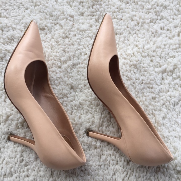 CELINE Pump Heels - Picture 4 of 8